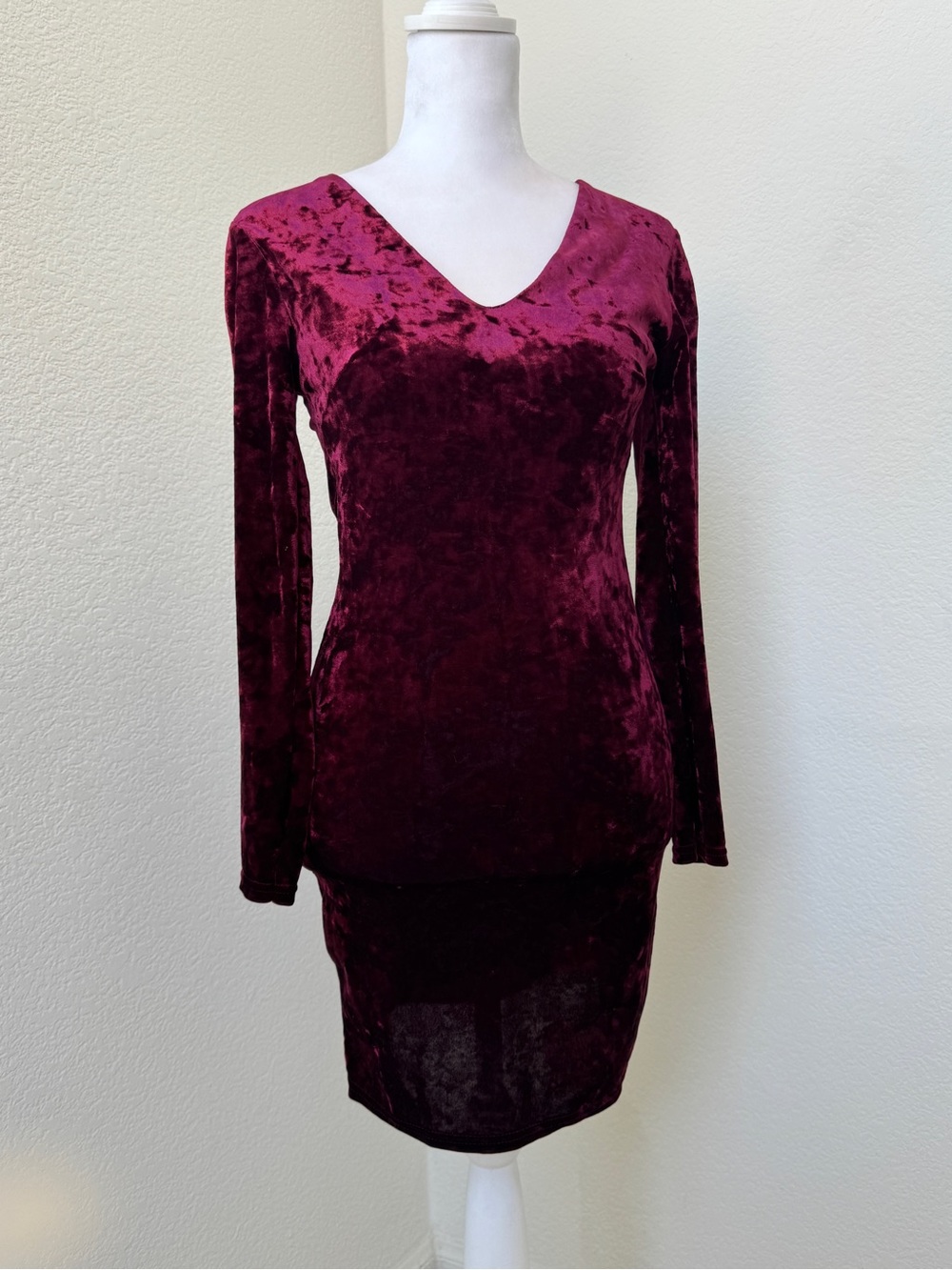 Topshop Burgundy Velvet Long Sleeve V-Neck Dress